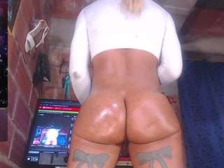 nathashabigass
