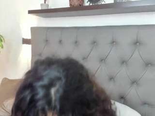 rossie-lanie Live Webcam on CamSoda