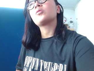 amannemisa's CamSoda show and profile