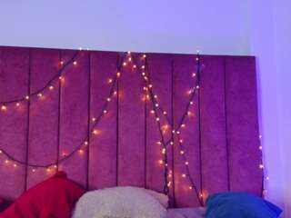 ashanti-moreno Live Webcam on CamSoda