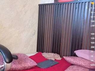le modèle tanishaluxxx est en webcam porno dans un show sur le site camsoda, il possède les tags suivants: amateur,fingers,thick,tattoos,squirter,spank,shaved pussy,pussy,no smoking,no drinking,lush,hazel eyes,anal,full nudity,handjob,fingering,black hair,ass,ass bouncing,ass clapping