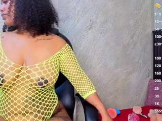 tanishaluxxx