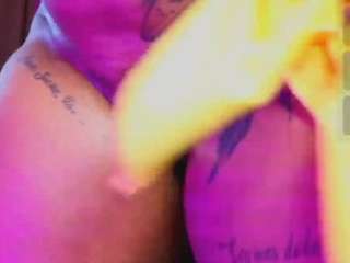 tanishaluxxx