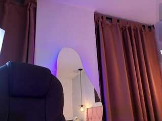 tanishaluxxx live webcam show
