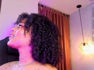 tanishaluxxx