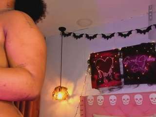 tanishaluxxx