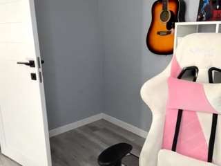 sarahblint