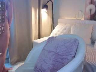 babymlem Live Webcam on CamSoda