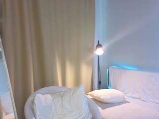 babymlem Bi live webcam