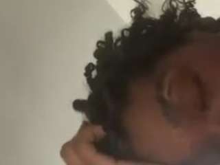 brainiacbimbo, female webcam model,  years old, on live webcam