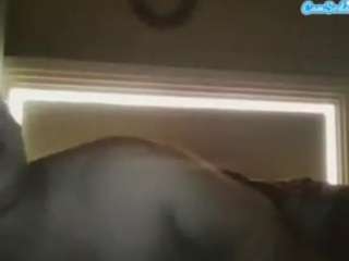 Live webcam model itsgiaduh on Soda Cams