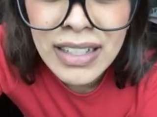 buttercupchikah webcam model