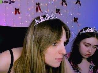 nancy-xoxo Live Webcam on CamSoda