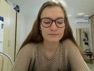 Live webcam model sharronasen on Soda Cams