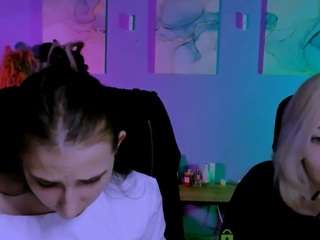 sweetie-chloe live cam profile