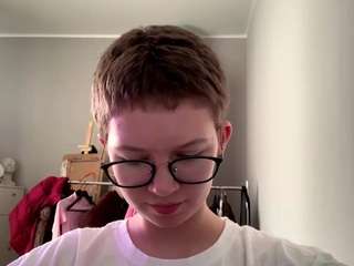 tangelamishulouin Live Webcam on CamSoda