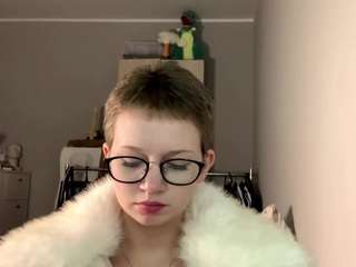 tangelamishuloui... Live Webcam on CamSoda