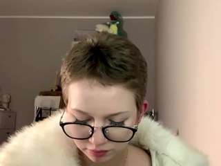 tangelamishuloui... Live Webcam on CamSoda