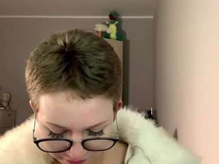 tangelamishulouin Live Webcam on CamSoda