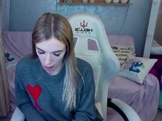 ArinaWong live webcam on Soda Cams