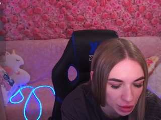 هذا النموذج مباشر الآن. arinawong