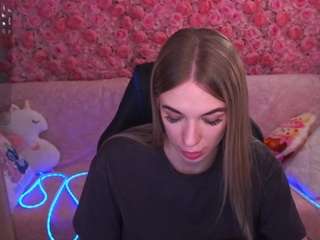 Bu model şu anda canlı. arinawong