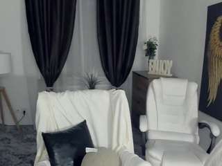 breerall Live Webcam on CamSoda