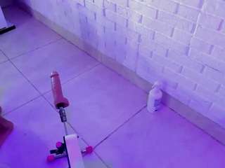 caroline-clark420 webcam