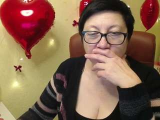 emilyl0ve's CamSoda show and profile