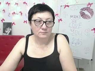 emilyl0ve - Live HD Webcam