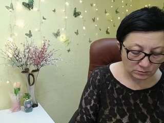 emilyl0ve Live Webcam on CamSoda