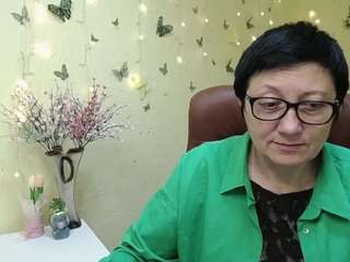 emilyl0ve Live Webcam on CamSoda