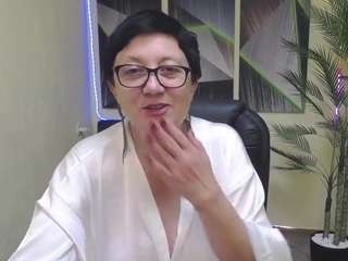 emilyl0ve live webcam show