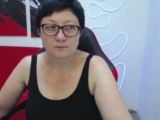 emilyl0ve live webcam show