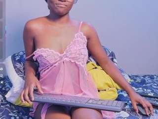 kiara-019 live webcam on Soda Cams