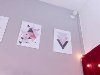 kiara-019 live cam profile