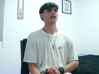 harry24saber Sex Cam Show