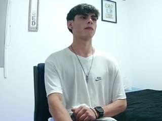 harry24saber Sex Cam Show