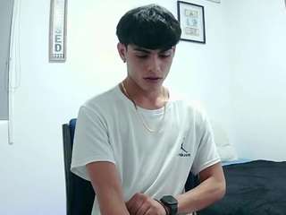 harry24saber live webcam show