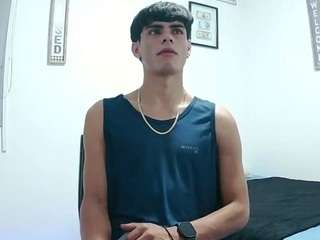 harry24Saber live webcam show