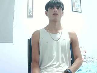 harry24Saber live cam preview