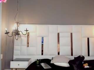 Live stream of magic-isis