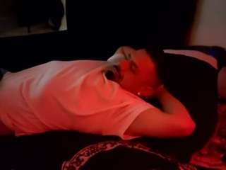 papihasitbigg Toy live webcam