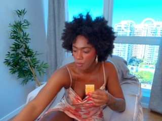patricia-rosse live cam profile