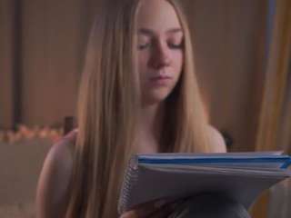 ramonabrathwaite's CamSoda show and profile