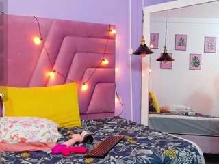 beautifultattoogirl's CamSoda show and profile