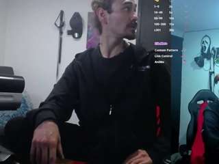 delacruz-911 Live Webcam on CamSoda