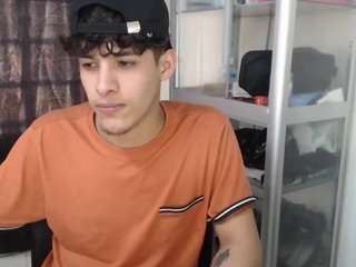 maxstar26 Live Webcam on CamSoda