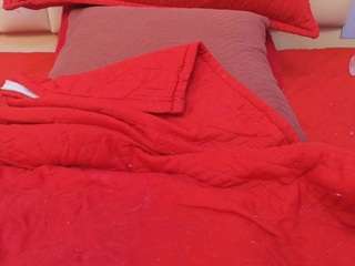 Melanie-Gale live webcam show