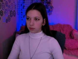 sandi-eavis's CamSoda show and profile